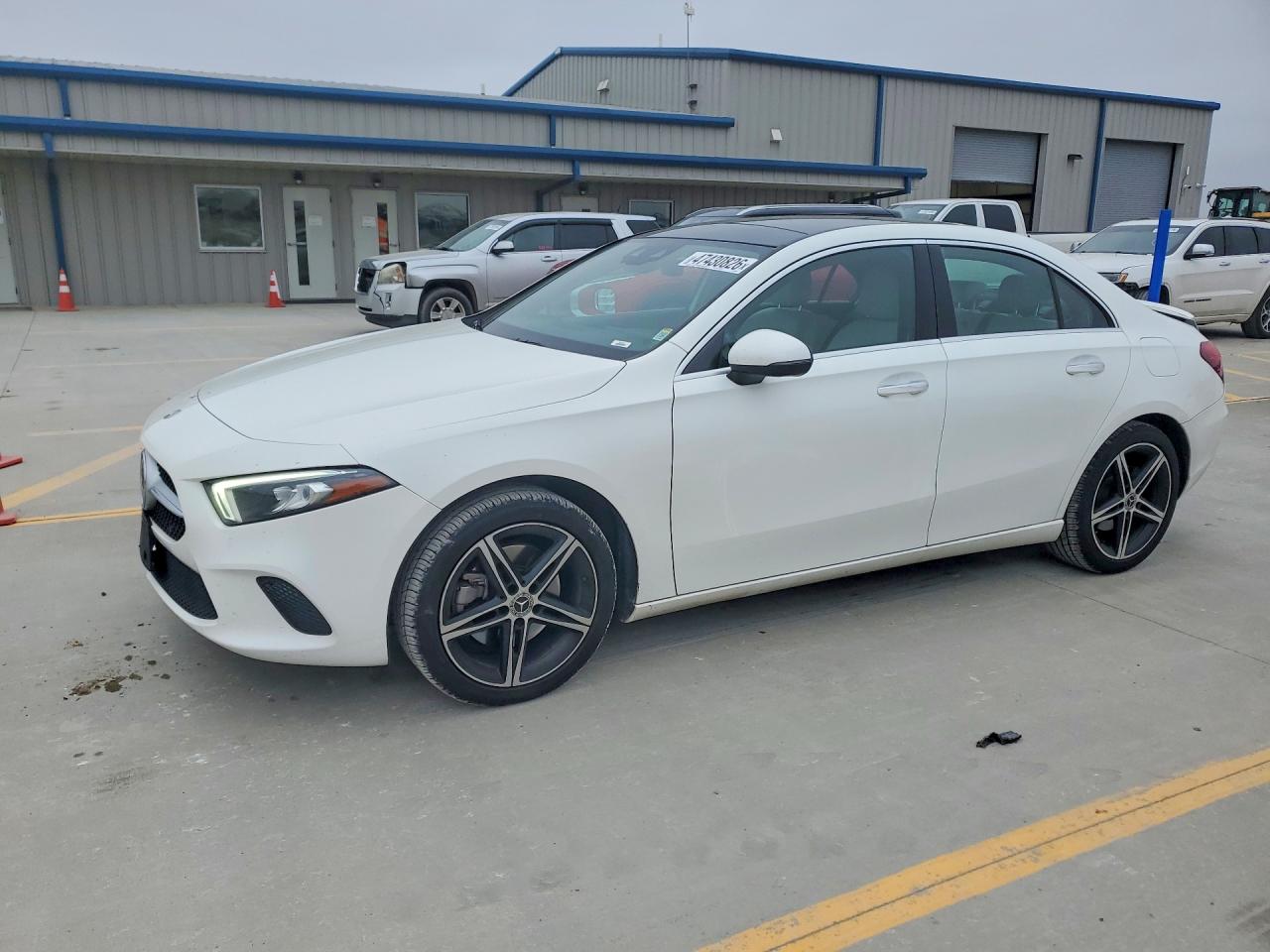 Salvage Mercedes-Benz A-Class Image