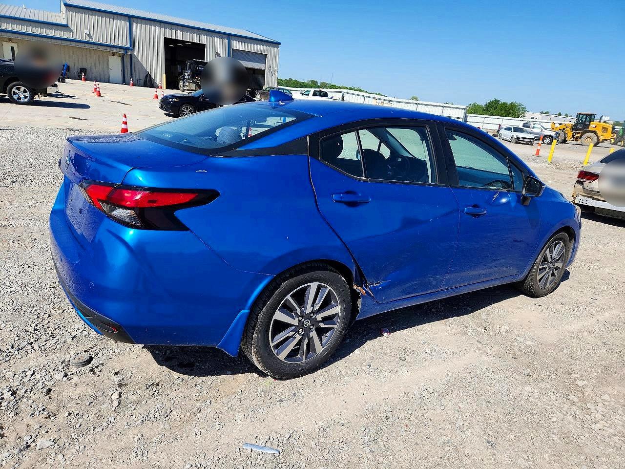 Nissan Versa Sv
