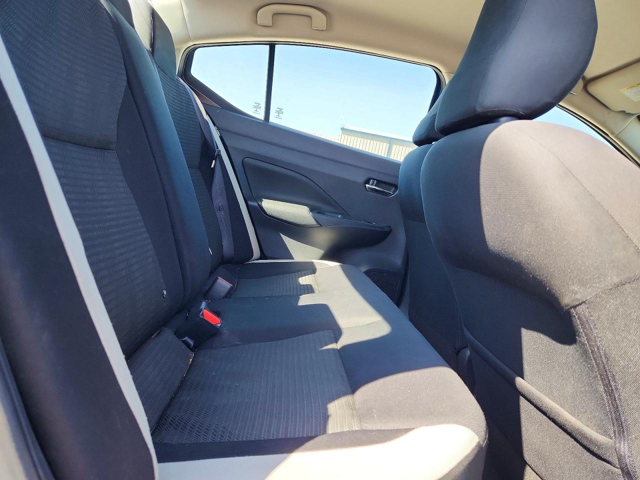 Nissan Versa Sv