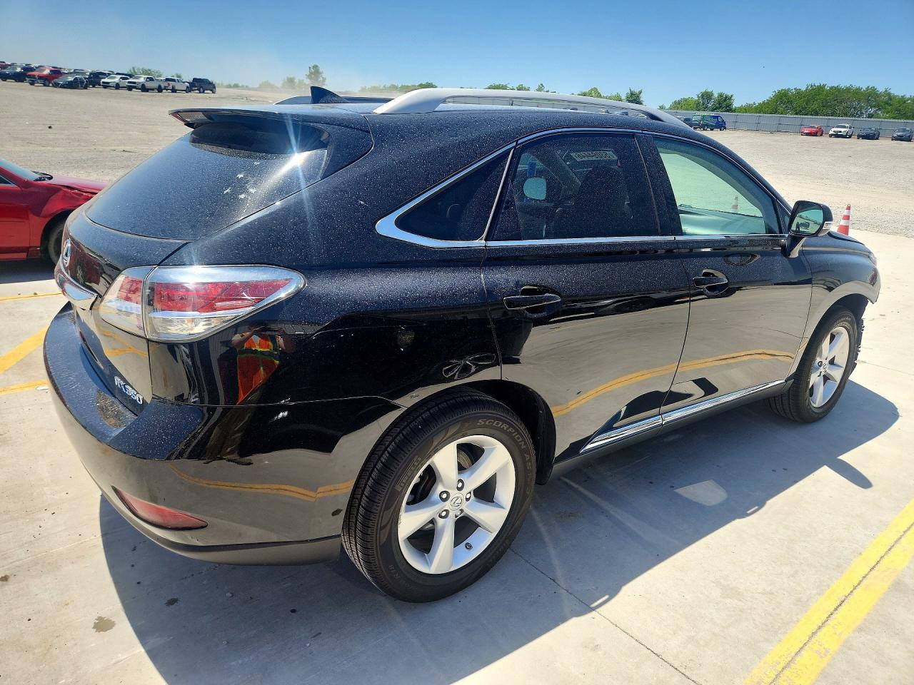 Lexus RX Base
