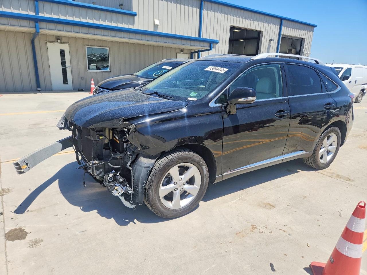 Salvage Lexus RX Image