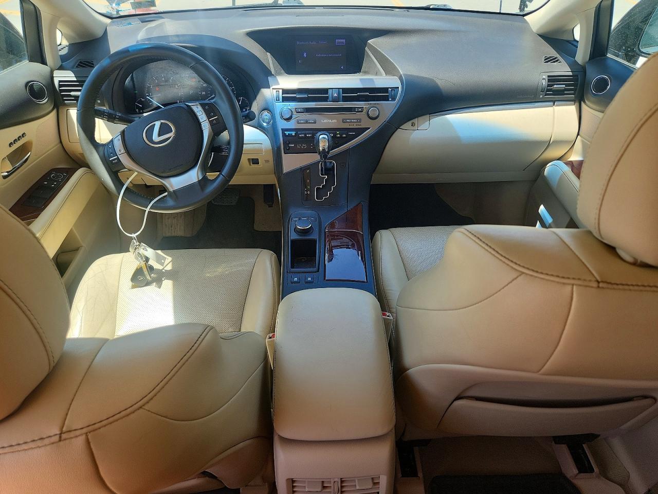 Lexus RX Base