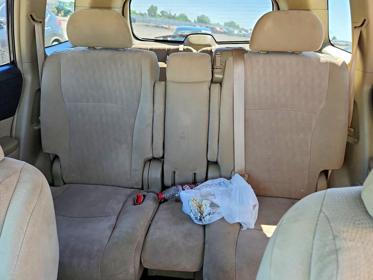 Toyota Highlander Base