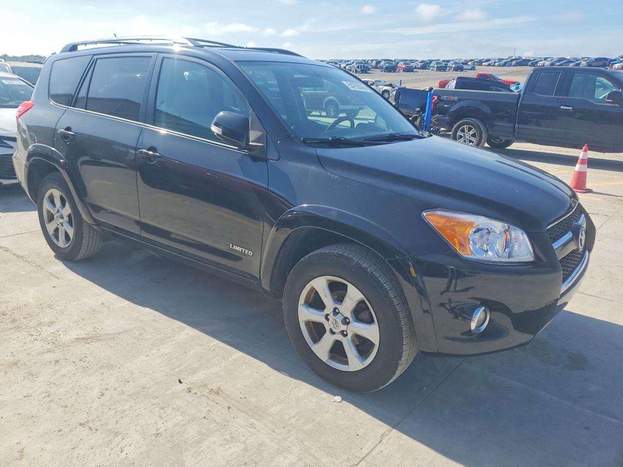 Toyota RAV4 Limited
