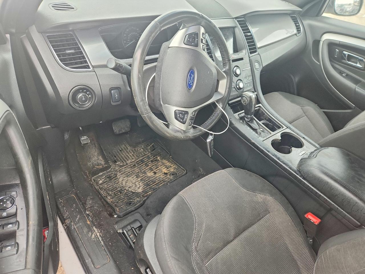 Ford Taurus Sel