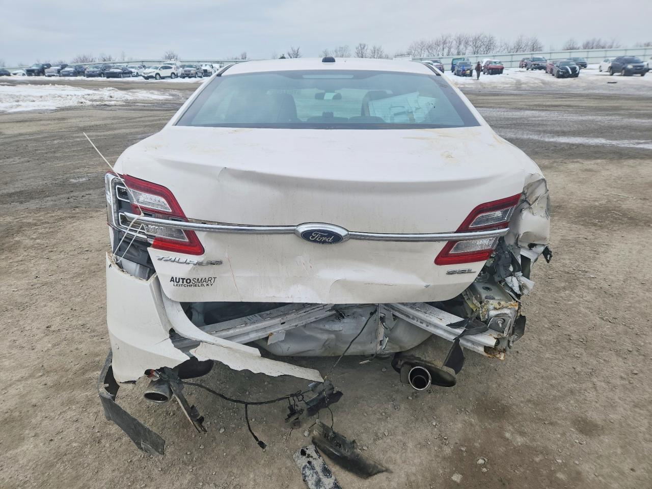 Ford Taurus Sel