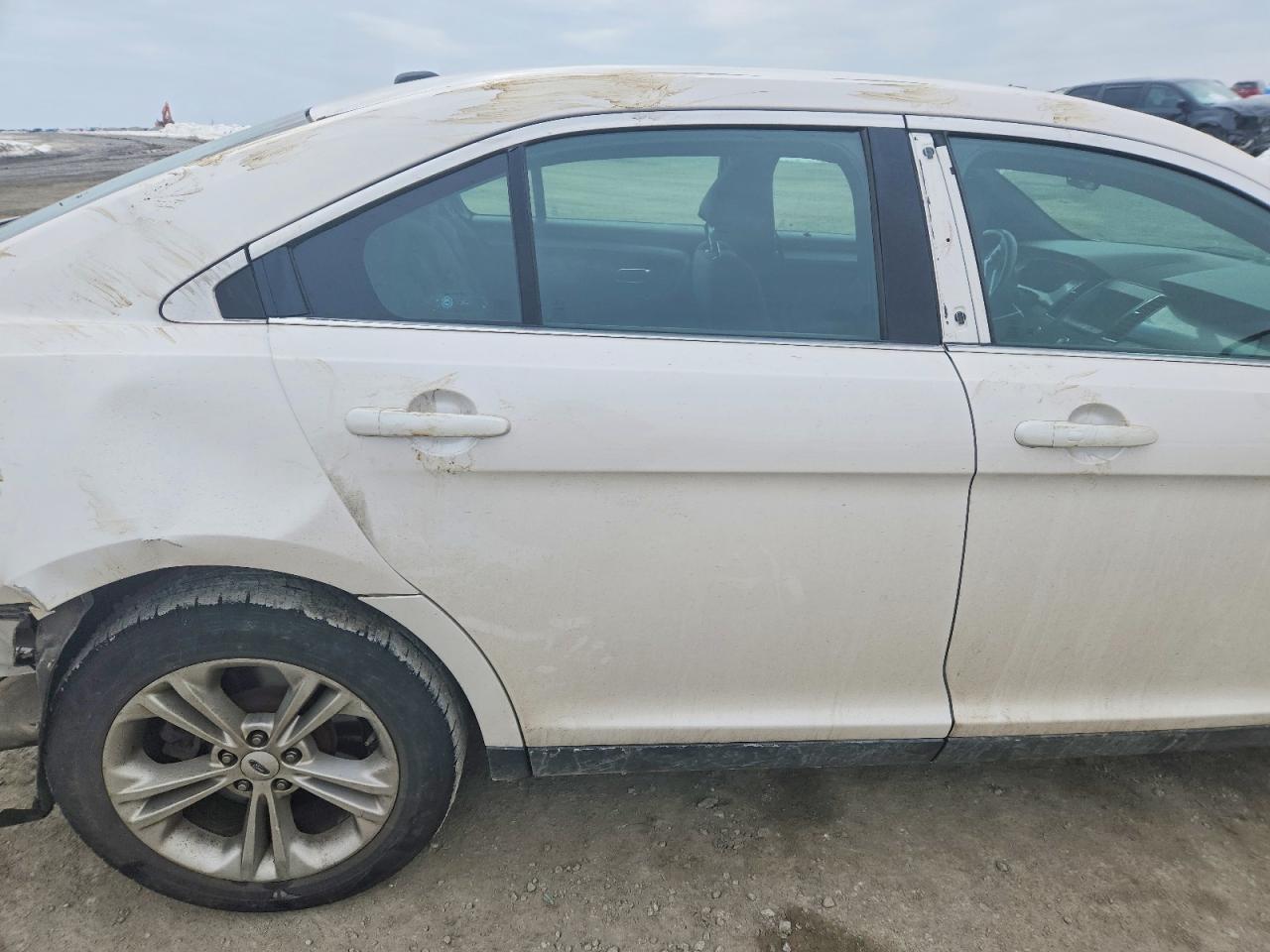 Ford Taurus Sel