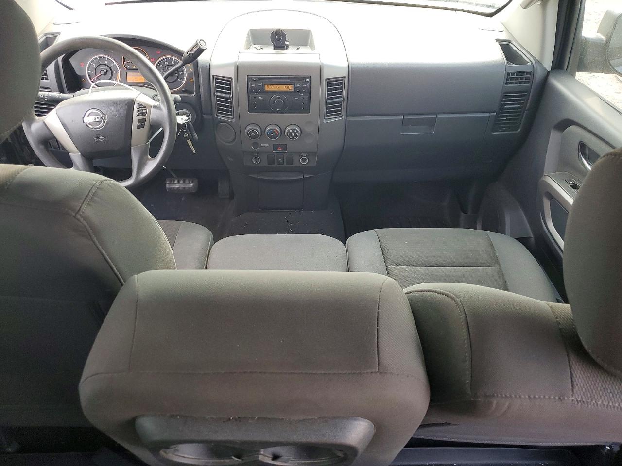 Nissan Titan S