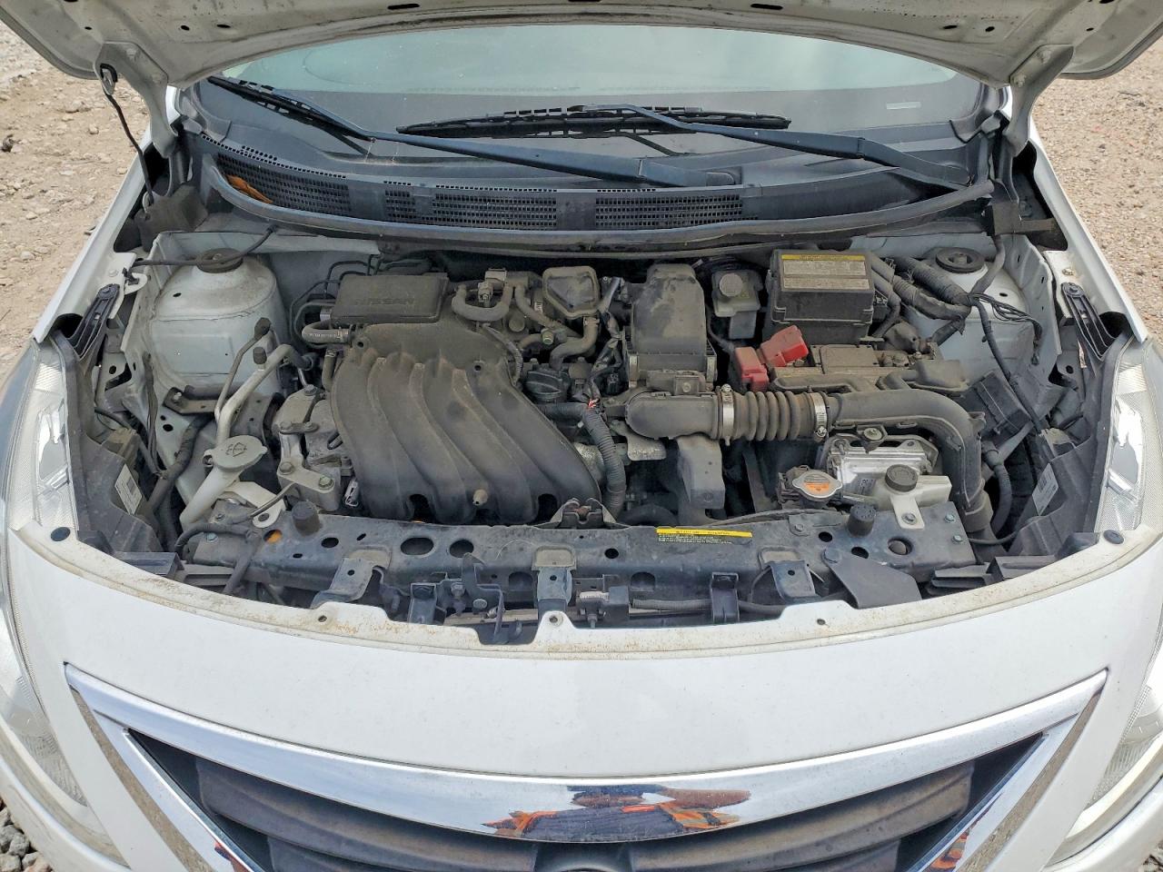 Nissan Versa Sv