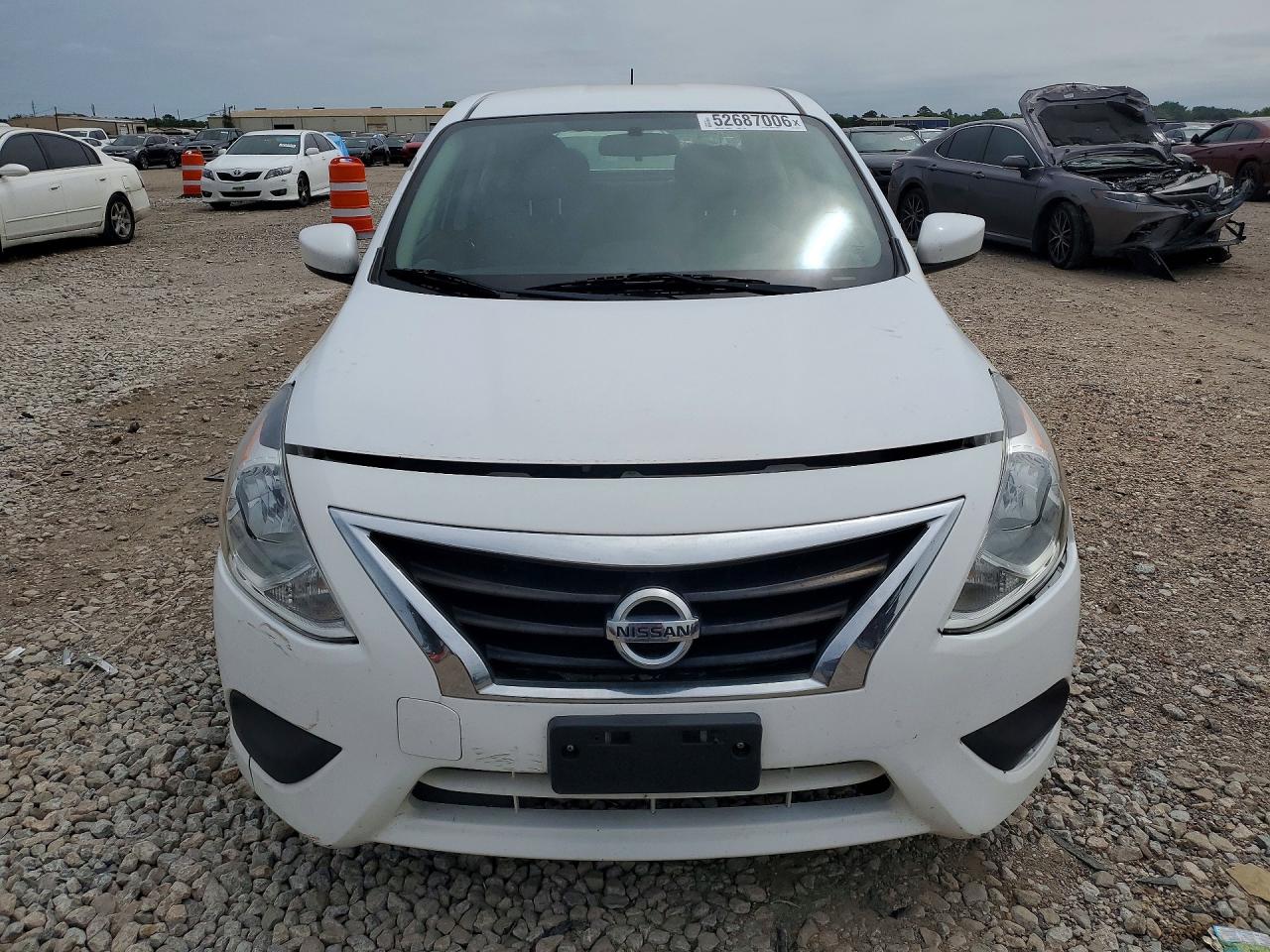Nissan Versa Sv