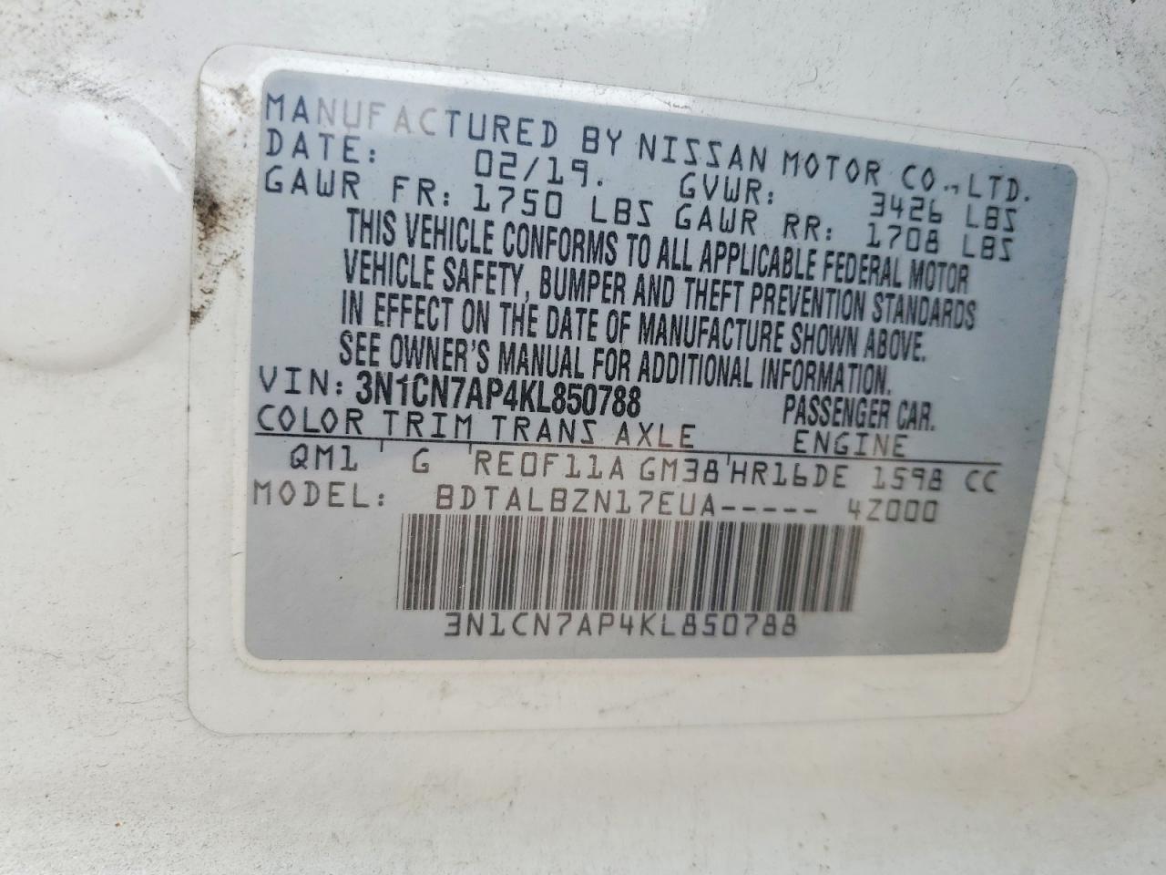 Nissan Versa Sv
