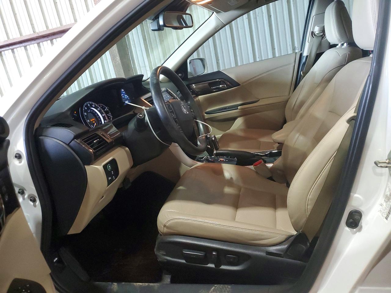 Honda Accord Touring