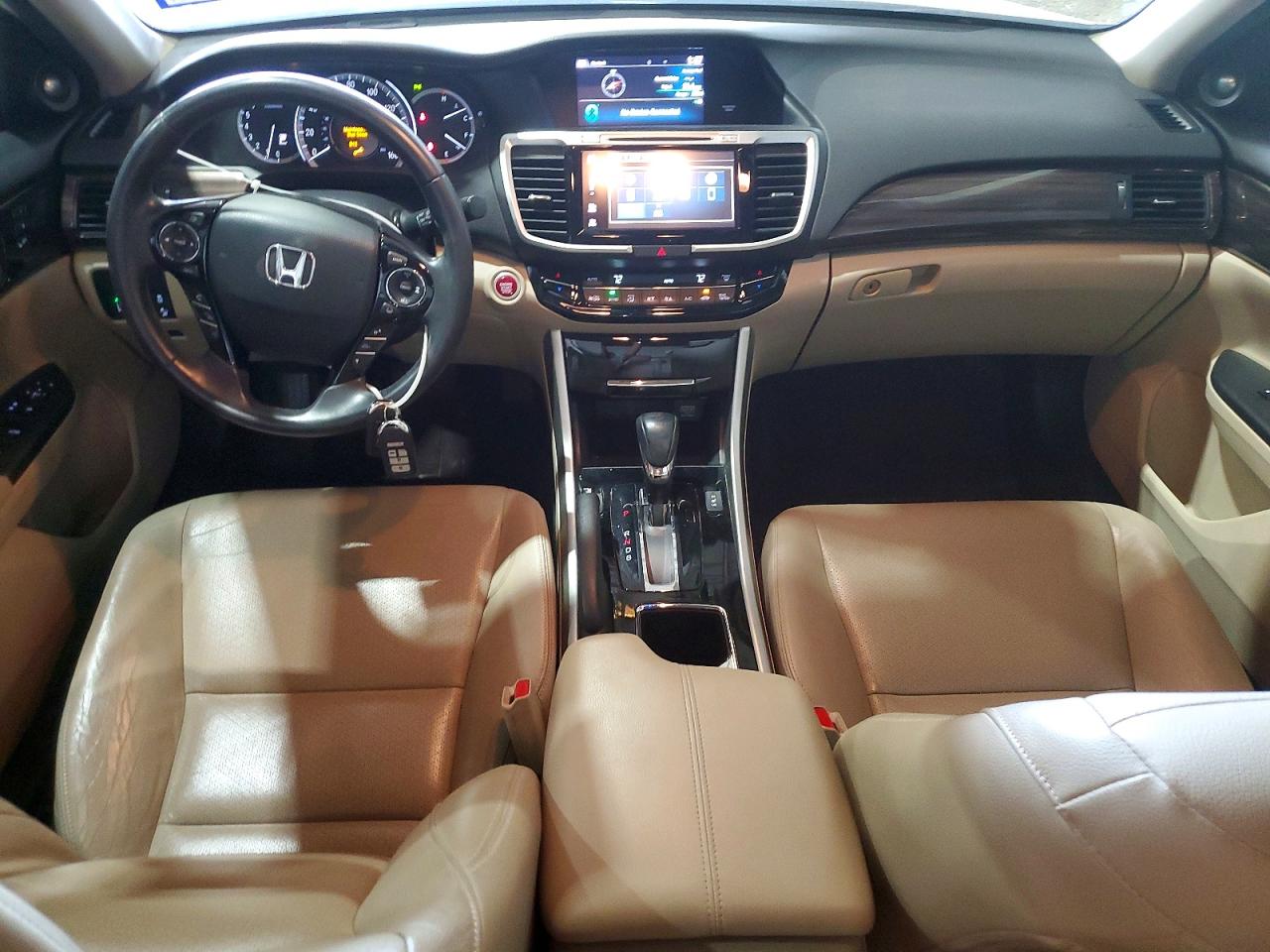 Honda Accord Touring
