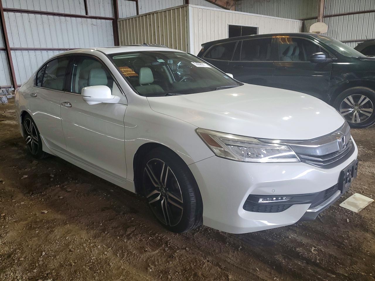 Honda Accord Touring
