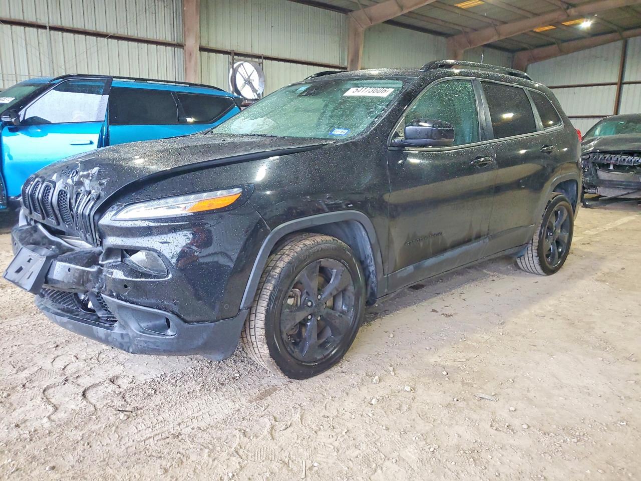 Salvage Jeep Grand Cherokee Image