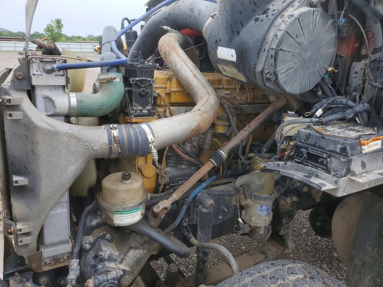 Sterling Truck Lt8500