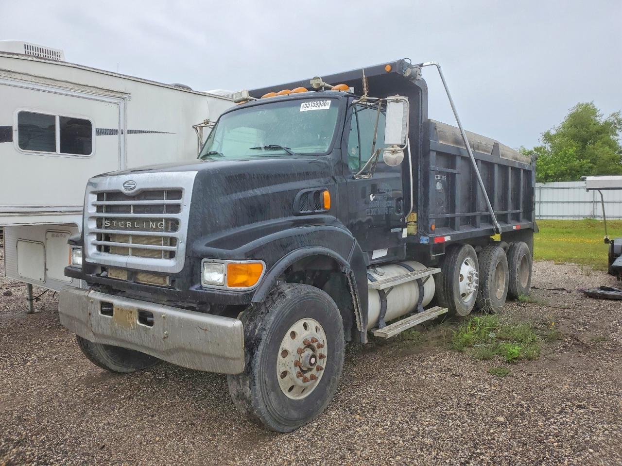 Sterling Truck Lt8500