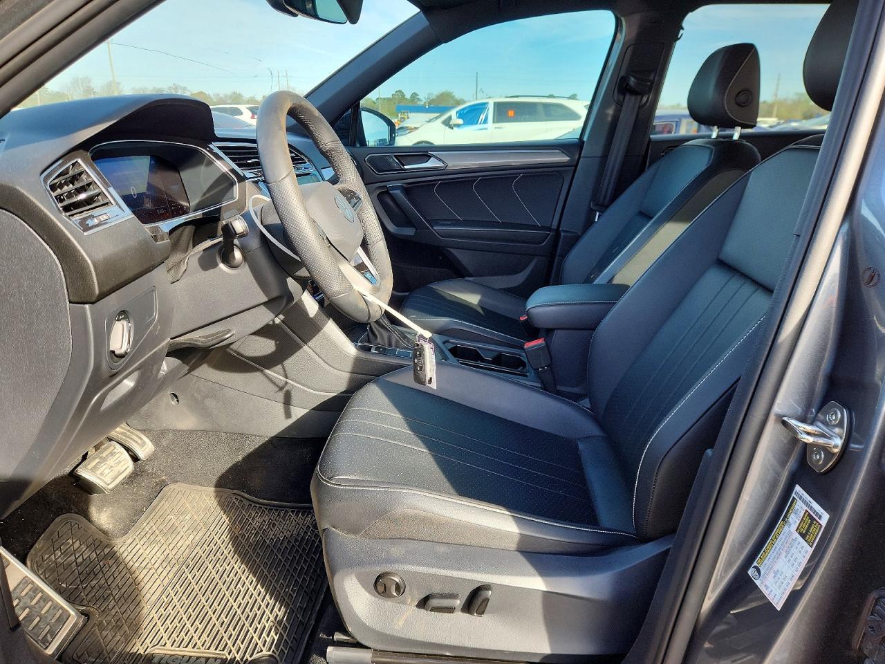 Volkswagen Tiguan Se R-line Black