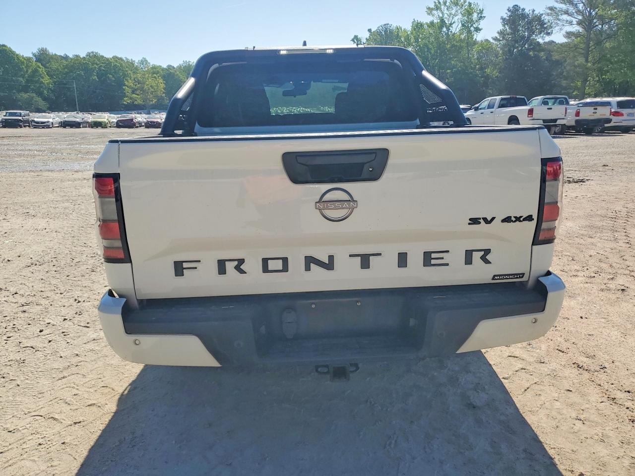 Nissan Frontier Sv