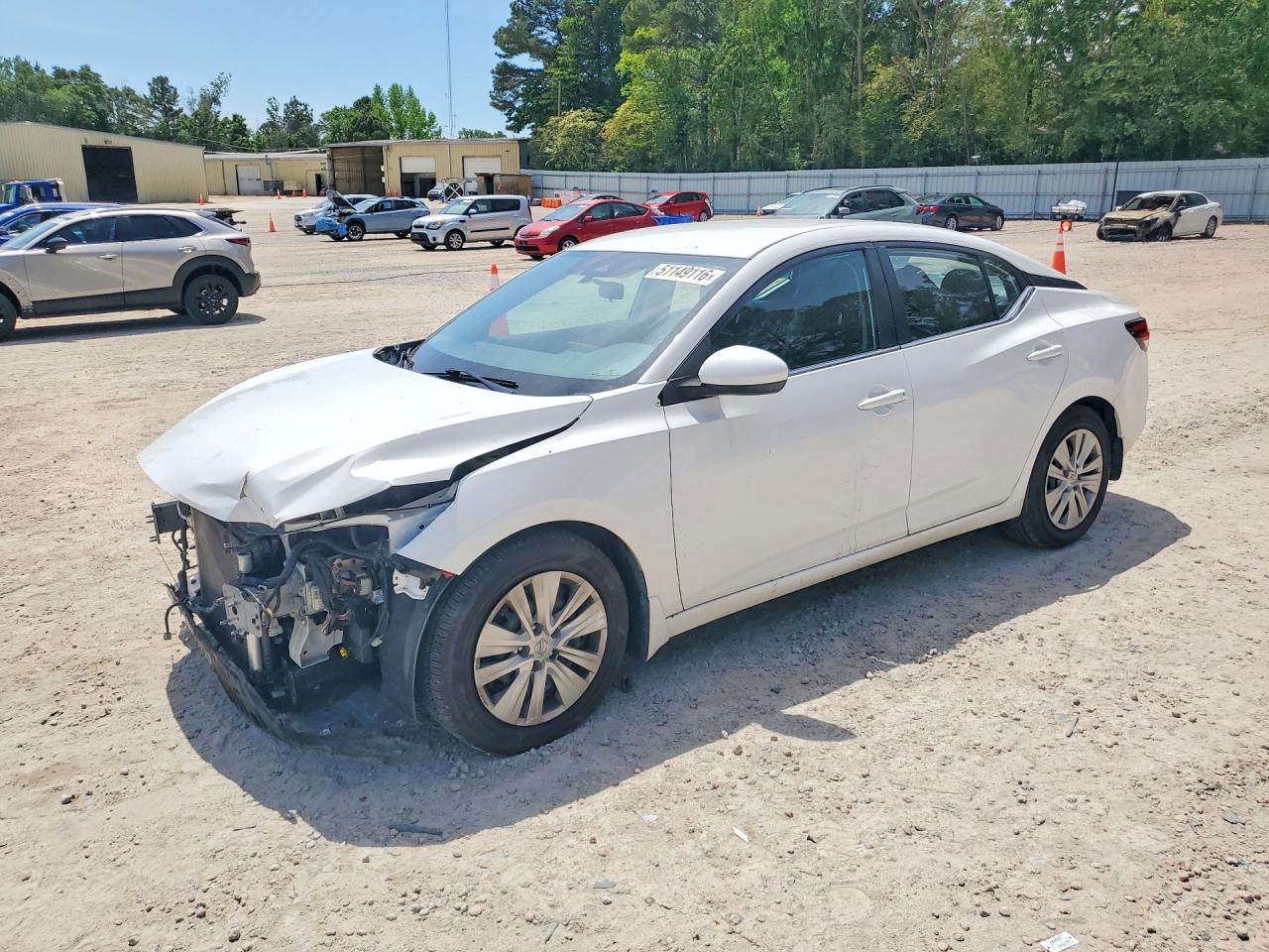 Salvage Nissan Sentra Image