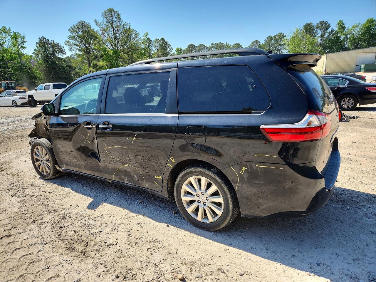 Toyota Sienna Limited Premium 7-passenger