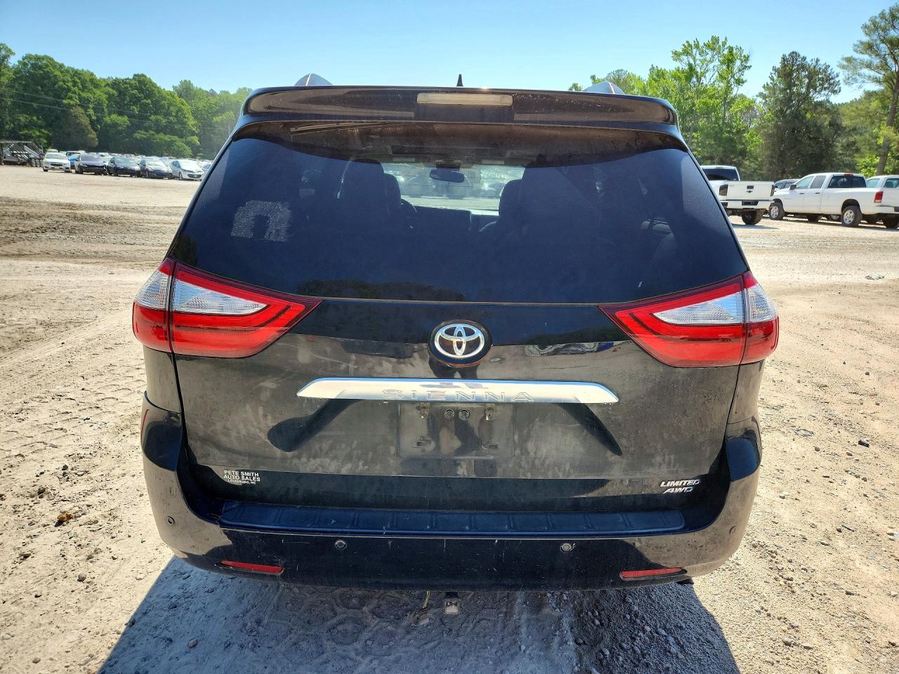 Toyota Sienna Limited Premium 7-passenger
