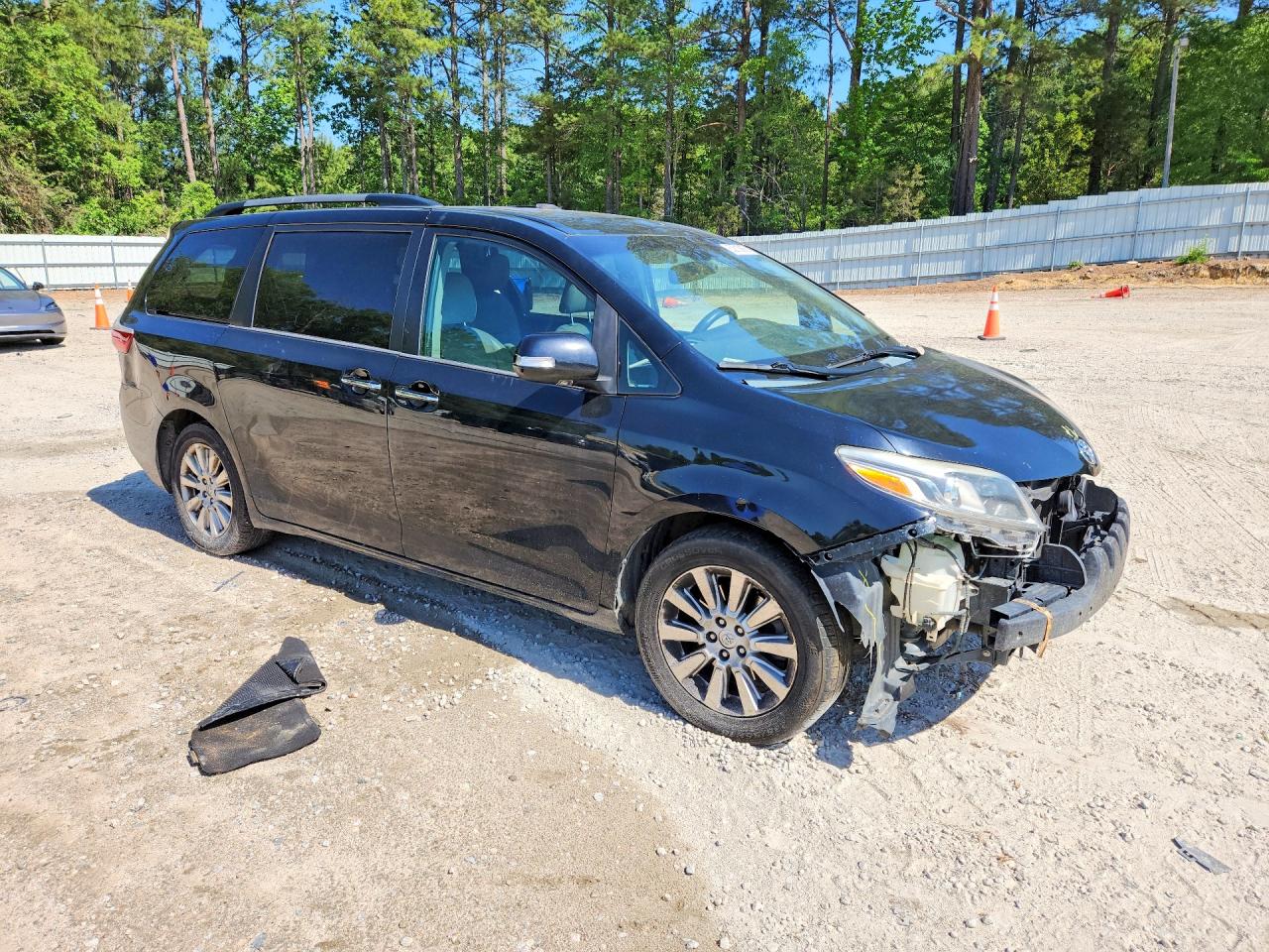 Toyota Sienna Limited Premium 7-passenger