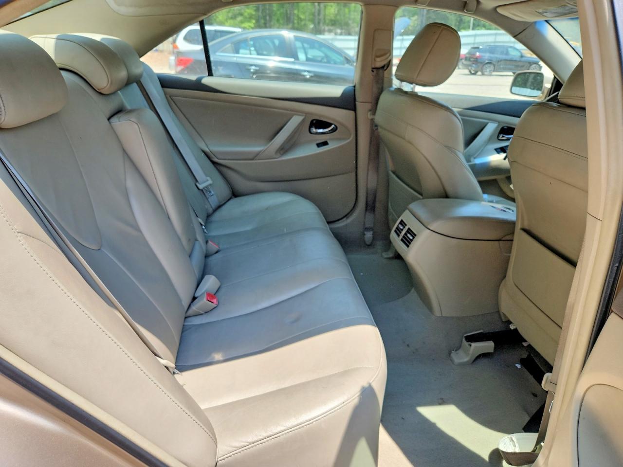 Toyota Camry Hybrid