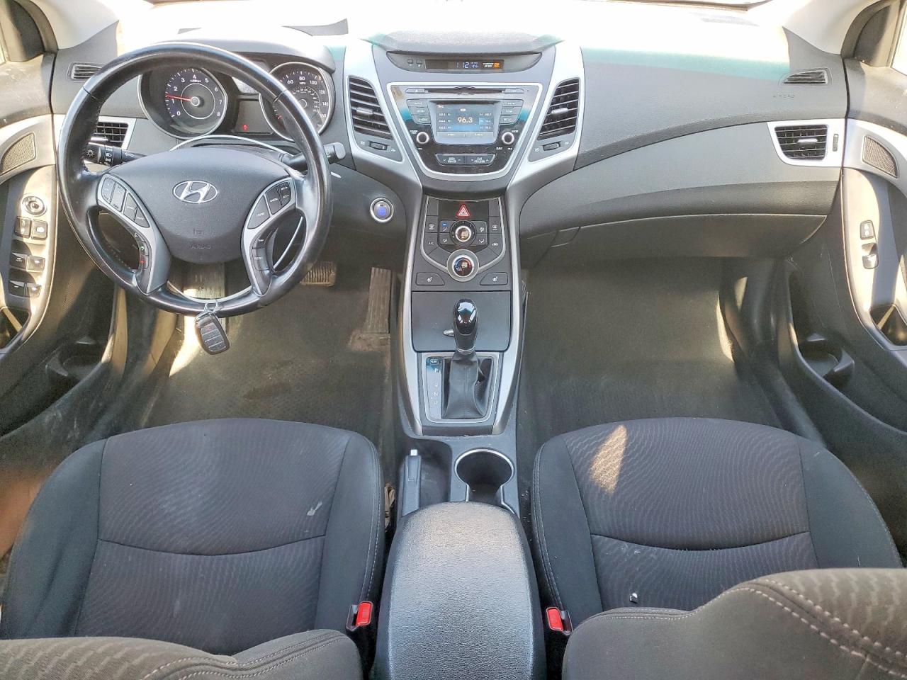 Hyundai ELANTRA Value Edition