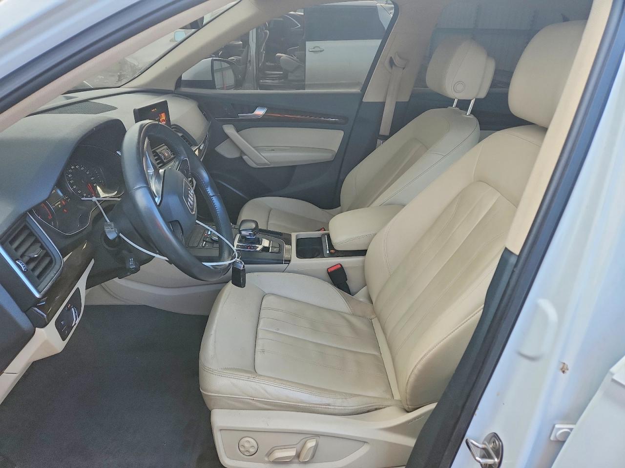 Audi Q5 Premium