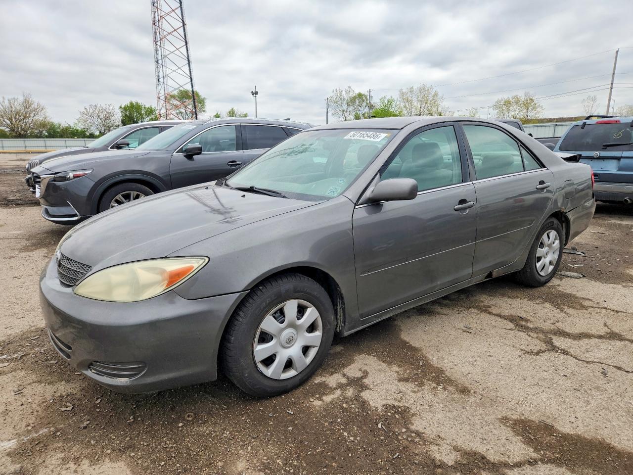 Salvage Toyota Camry Image