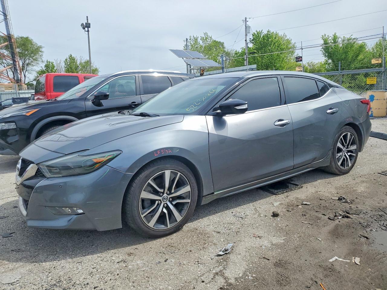 Salvage Nissan Maxima Image
