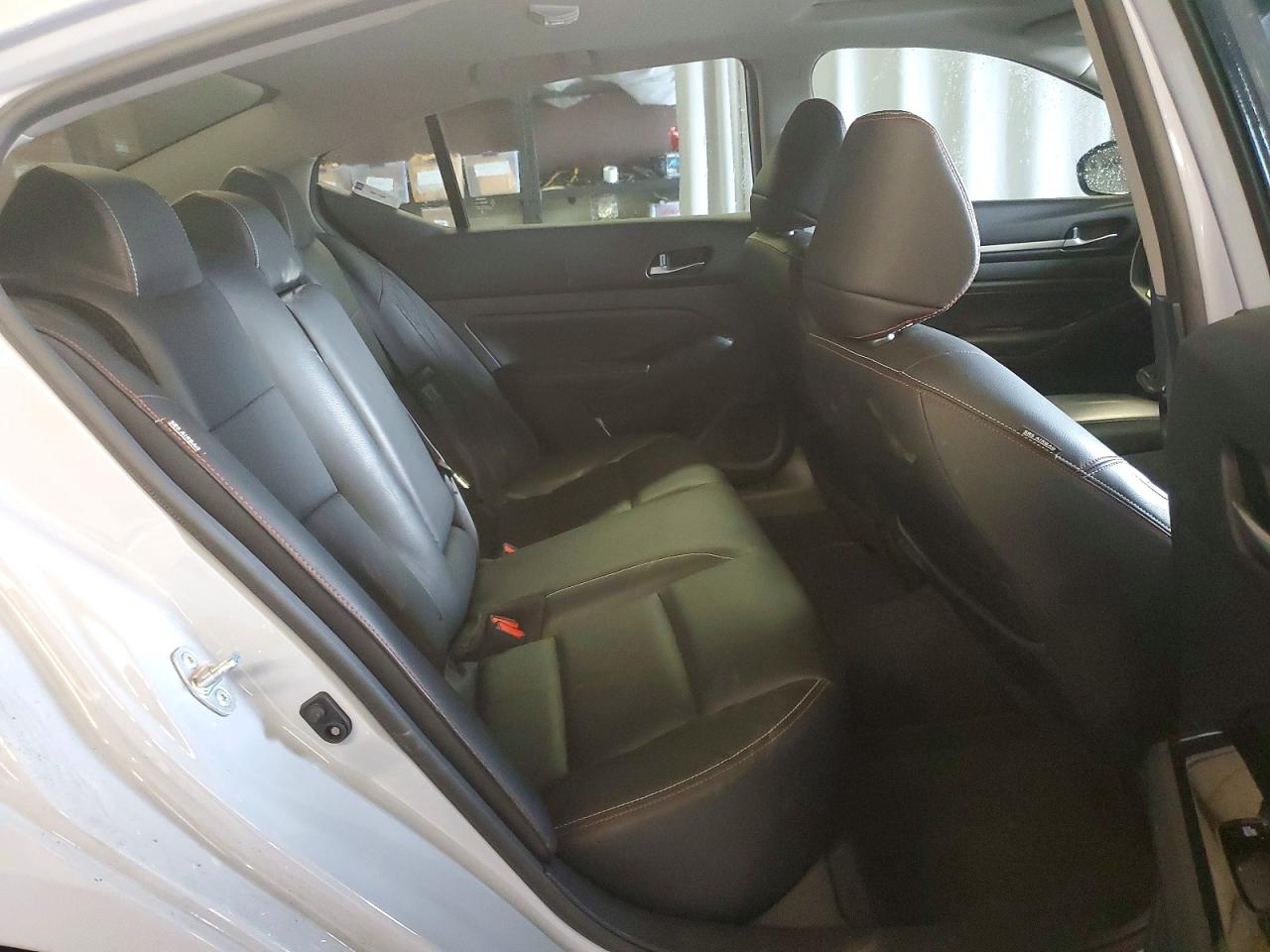 Nissan Altima Sr