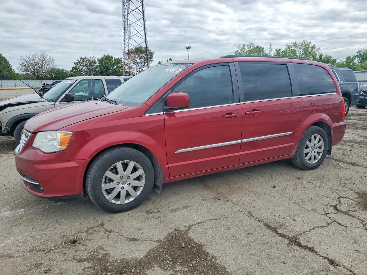 Salvage Chrysler Minivan Image