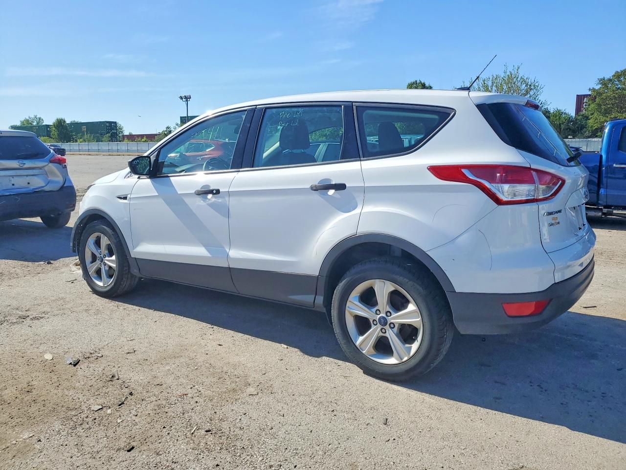 Ford Escape S