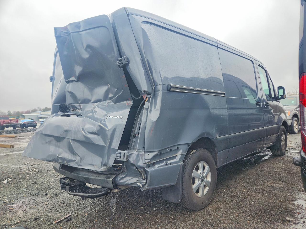 Mercedes-Benz Sprinter 2500