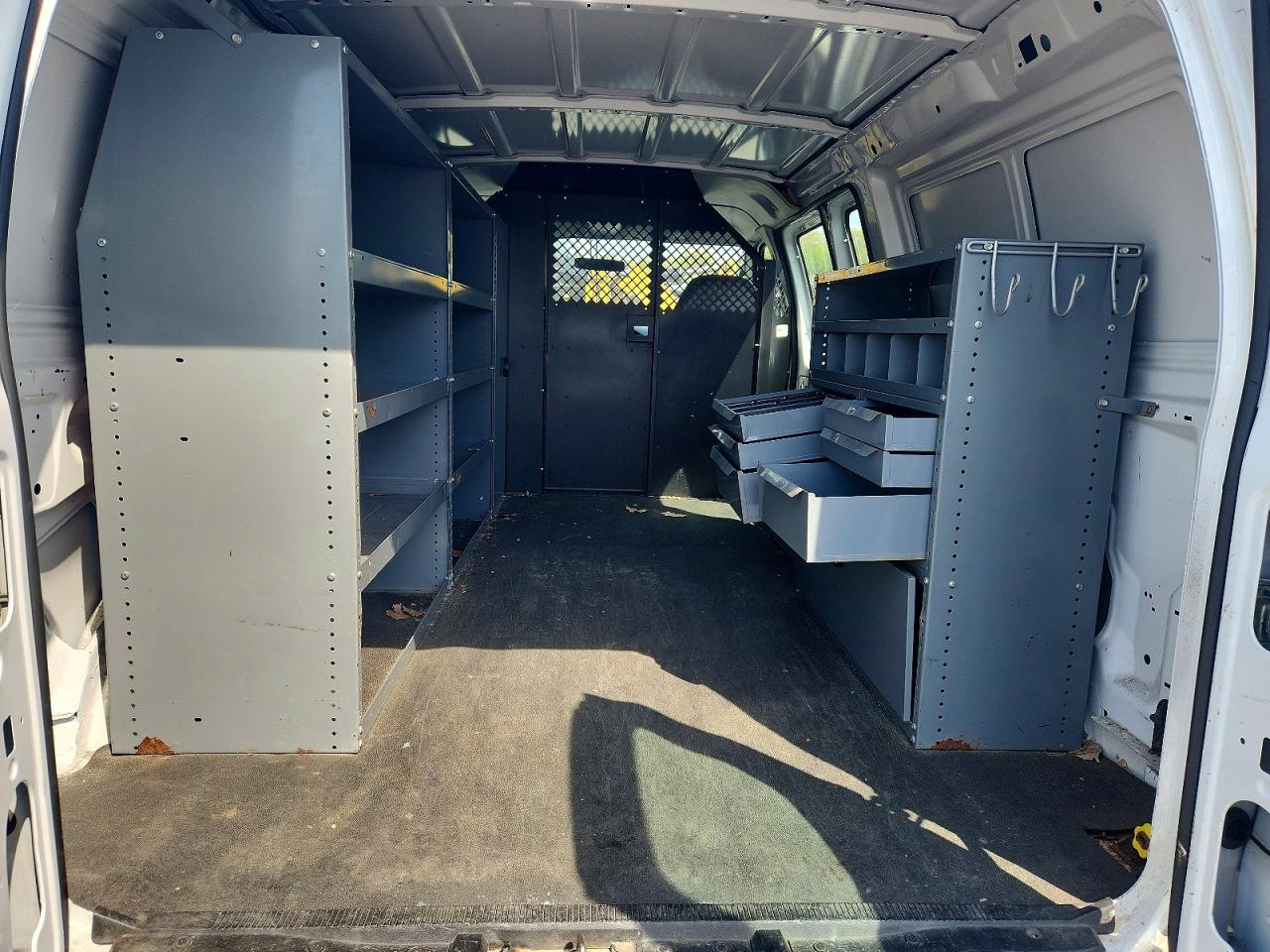 Ford Econoline E250 Van