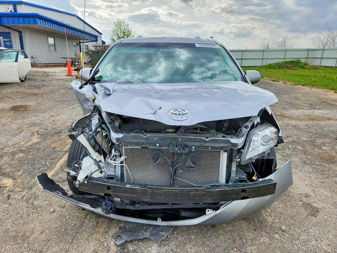 Toyota Sienna Xle 8-passenger