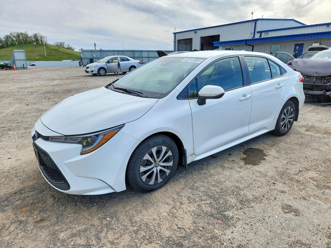 Salvage Toyota Corolla Image