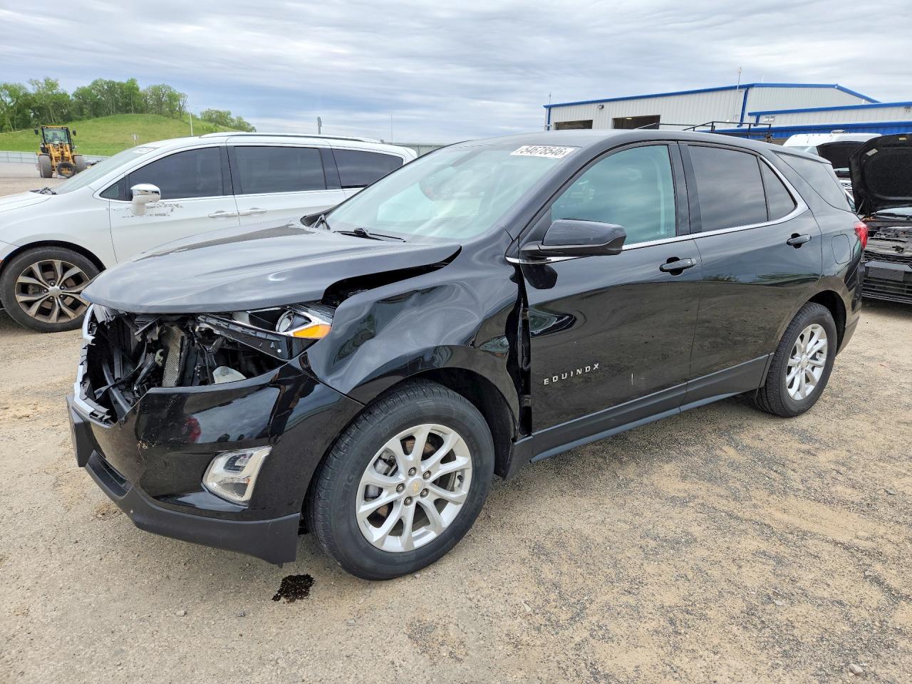 Salvage Chevrolet Equinox Image
