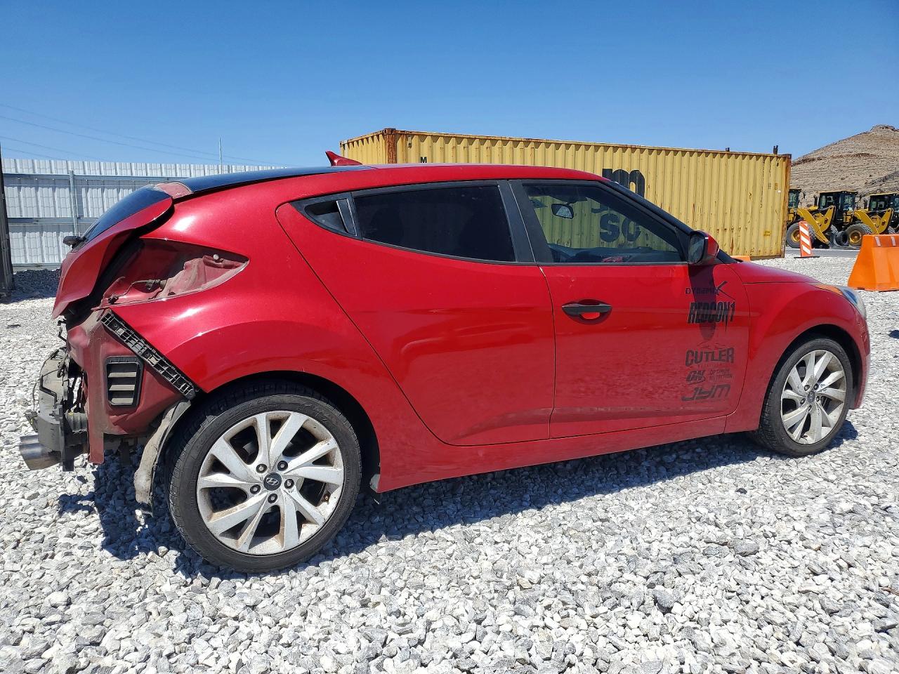 Hyundai VELOSTER Base