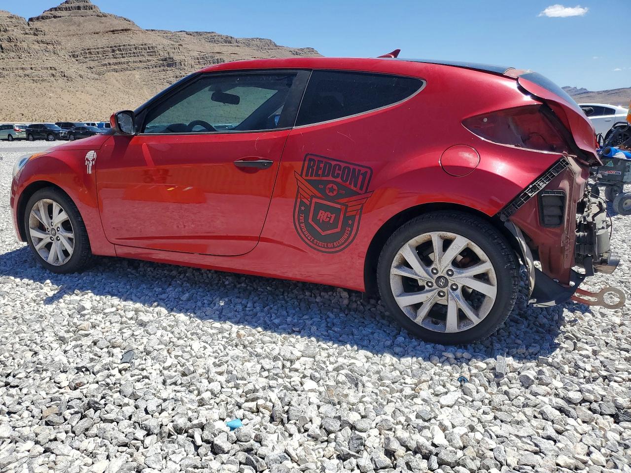 Hyundai VELOSTER Base