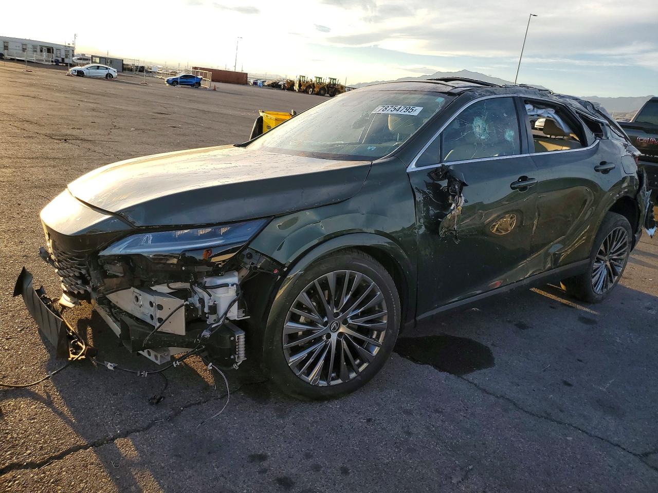 Salvage Lexus RX Image