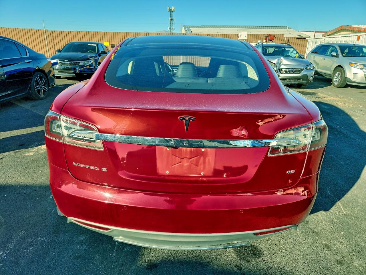 Tesla Model S 85