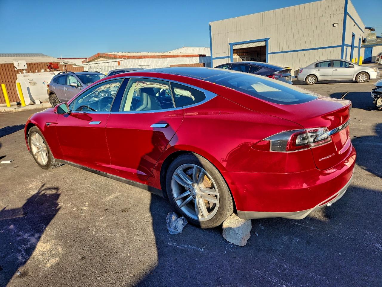Tesla Model S 85