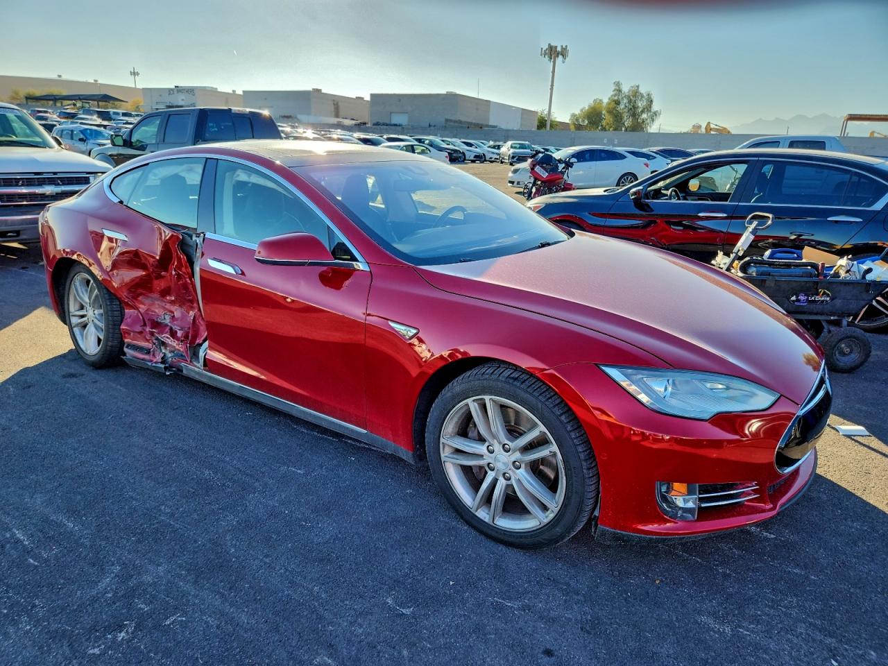 Tesla Model S 85