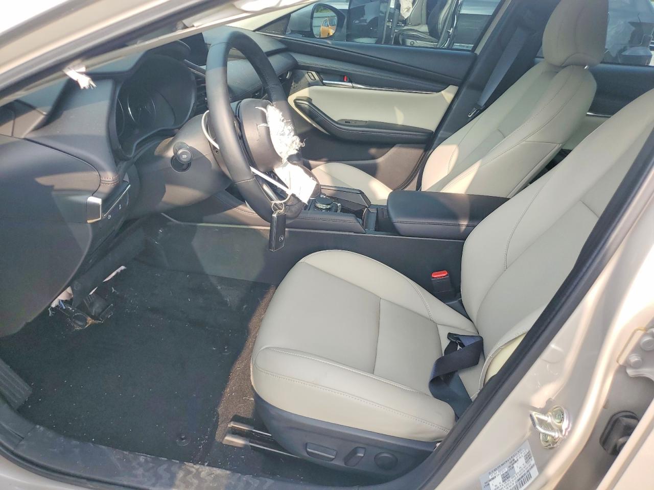 Mazda 3 Preferred