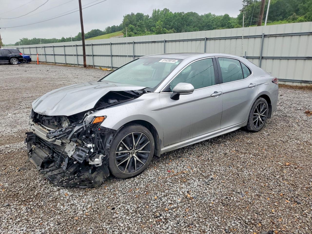 Salvage Toyota Camry Image