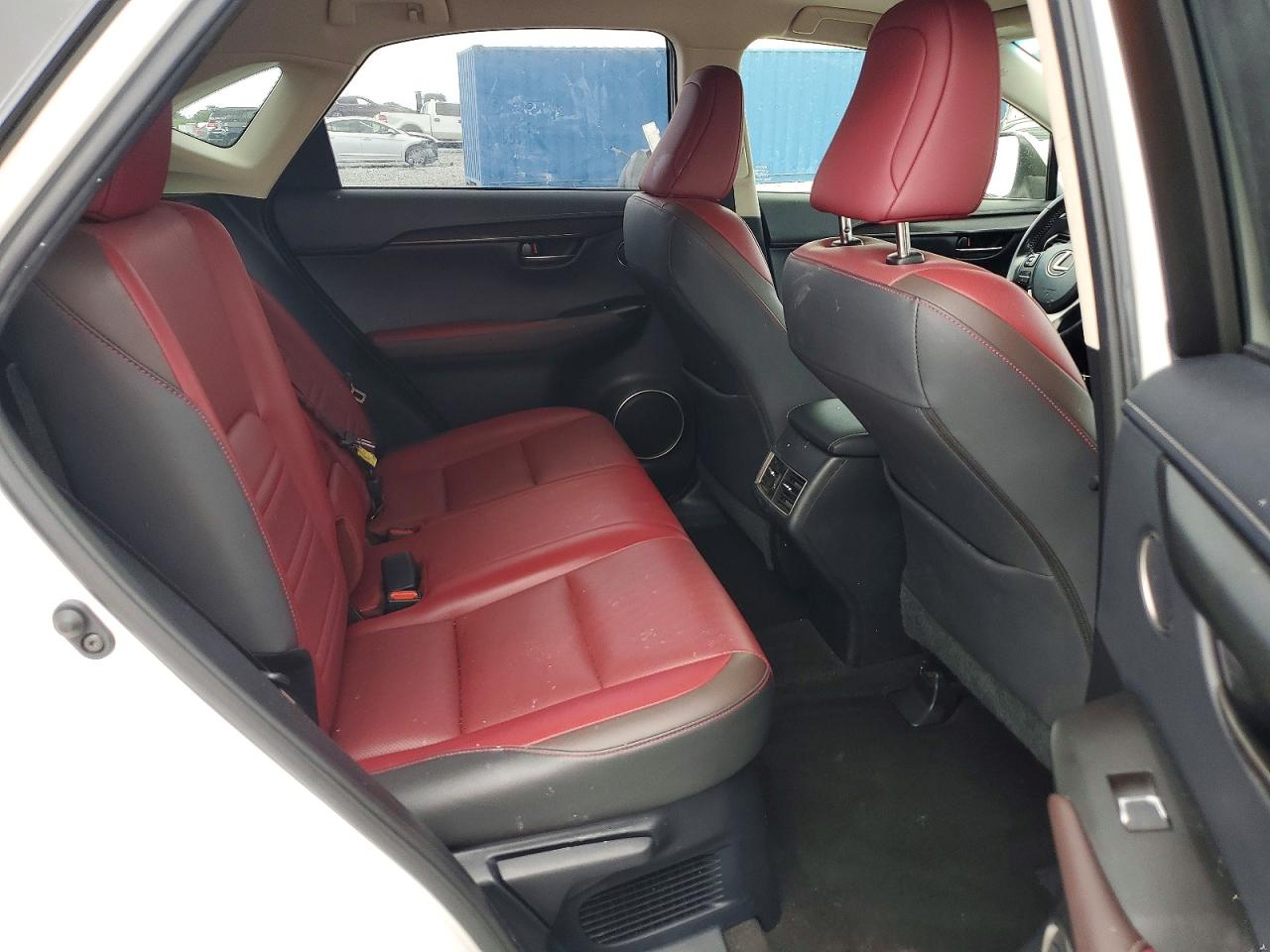 Lexus NX Base