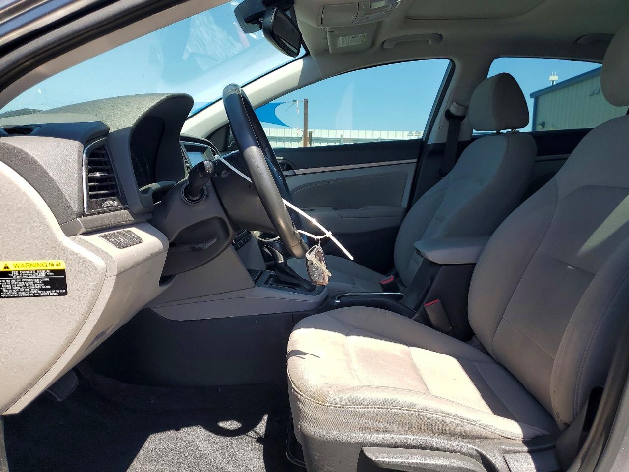 Hyundai ELANTRA Value Edition